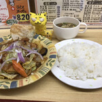 順園 - 爆肉ランチ　820円(税込)