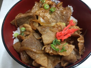 Marumitsu Hiyashimonoten - あぐー豚の甘から豚丼　800円