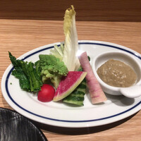 うらやま京色 - バーニャカウダー、蟹味噌