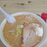 伊勢屋 - 料理写真:味噌チャーシューメン