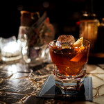 バー ナユタ - ラスティーネイル