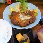 Odiya - とろけるチーズみそカツ定食７５０円