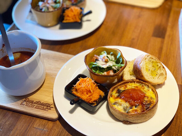 クイーンズ スープ カフェ Queens Soup Cafe 西桑名 パスタ 食べログ