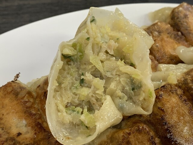 ぎょうざ専門店 チャンピオン 上新庄店 上新庄 餃子 食べログ