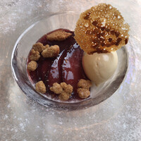 フランス料理 ル・クール - リンゴのコンポート バニラアイス添え