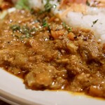 アオヤギ食堂 - あいがけカレー（1100円）