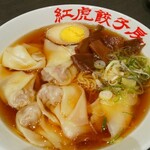 Benitora Gyouzabou - エビ入りワンタン麺¥920税別(R2.11.13撮影)