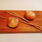 パッソ・ア・パッソ - 月ノ輪熊のラードが練り込まれているパン