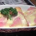 たけとんぼ - メークインベーコンチーズ焼（500円）