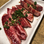 Yakiniku Tombi - 