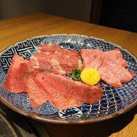 柳橋焼にく わにく - 