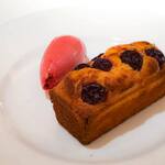 コート ドール - ・酸果桜桃のミニパウンドケーキ