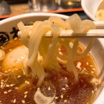 えるびす - つけめんリフト