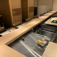 吉祥寺 鮨 栞庵 やましろ - カウンター