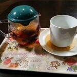 PLAT - 紅茶 100円(税込・ランチ価格)