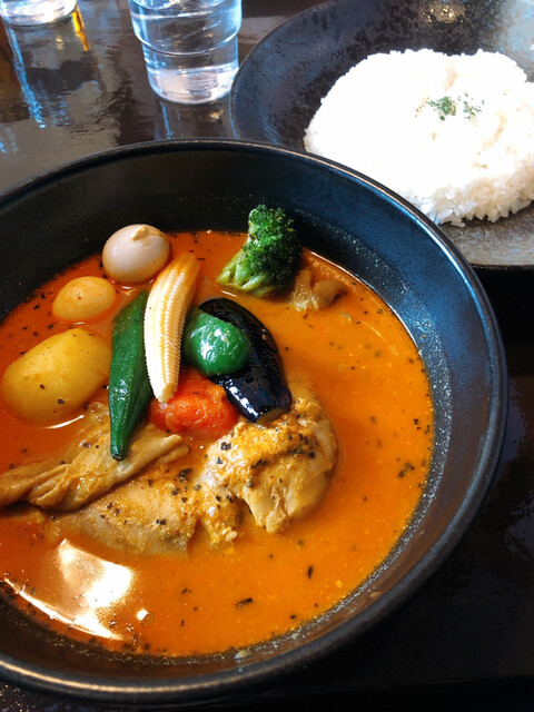 Sama 大谷地総本店 サマ ひばりが丘 スープカレー 食べログ