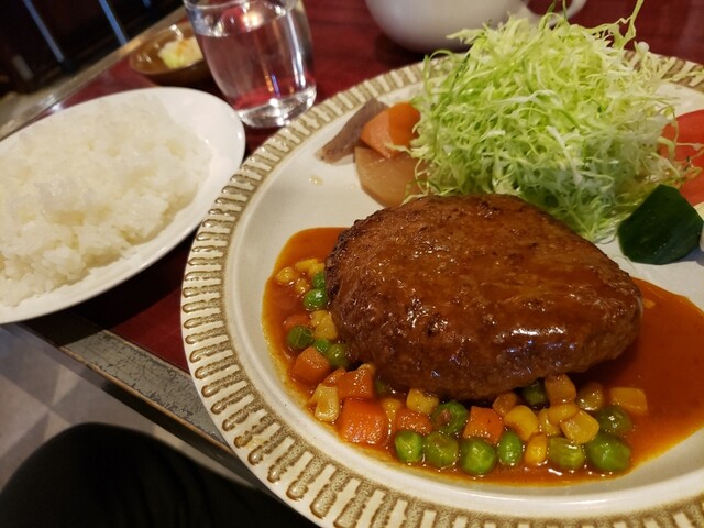 キャビン - 横須賀中央/レストラン | 食べログ