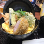 Katsudon Wakaba - 上ロースカツ丼竹