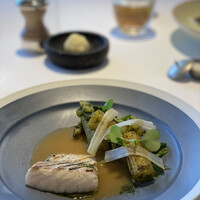 ベージュ アラン・デュカス 東京 - 