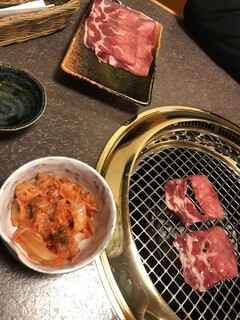 焼肉の本丸 - 