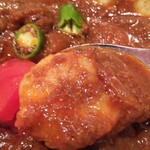 グルガオン - コクと旨味のあるルゥにプリプリの小海老。青唐辛子が良いアクセントで美味しい～♪