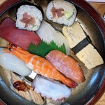 Douraku Sushi - 上盛り合わせ寿し 大盛りＤ