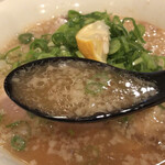 真打 英多朗 - 独特の酸味があるスープ