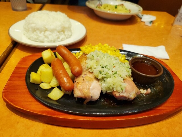 サイゼリヤ 池袋西口店 saizeriya 池袋 ファミレス 食べログ サイゼリヤ 池袋西口店 saizeriya 池袋 ファミレス 食べログ