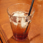 ガネーシュ - ザクロビネガー・ソーダ(650円)