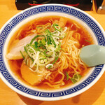 駅前ラーメン ひげ - 