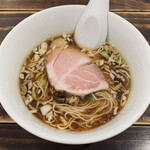 麺処 清水 - 地鶏のラーメン(醤油) 900円