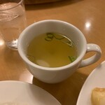 南海飯店 - かたい焼ソバのスープ