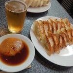 ぎょうざ専門店 赤萬 - 焼餃子2人前580円