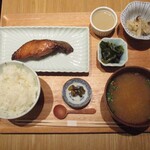 小料理 東山 - 銀だらみりん焼き定食