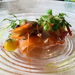 レストラン山崎 - ② 前菜
            　海鮮（海老+蟹+サーモン）のサラダ、林檎添え