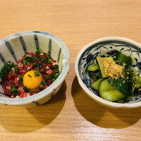 馬春楼 北新地総本店 - 桜納豆とラー油きゅうり