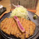 牛カツ京都勝牛 - 牛リブロースカツ膳（大）込1,430円。