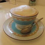 エムロード - カフェ クレーム