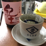 Tachinomi Sakaichi - こぼして〜コール無用な大盤振る舞いな注ぎ