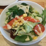 ボーノ - サラダ美味しい