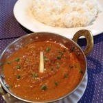 ニューデリーカレーハウス - ライスと共に