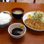 家庭料理エプロンママ - はさみカツ定食