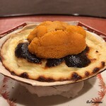 御料理 寺沢 - 北寄貝と帆立の和製ｺｷｰﾙ生ｳﾆ載せ