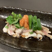 鰻ポン酢（数量限定）　　　　１２００円