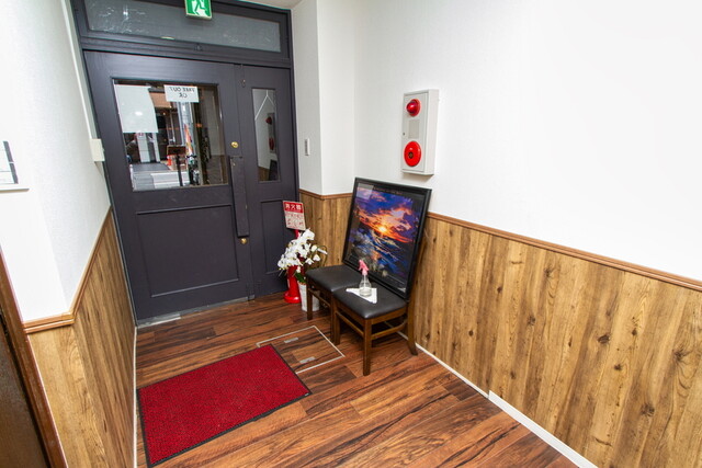 Taj Mahal Everest Karasuma Oike Ten photo 4