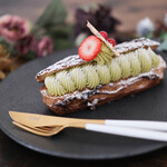 PATISSERIE SAVEURS EN DOUCEUR - エクレール ピスターシュ☆