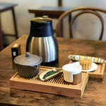 曼荼羅茶 - そのぎ茶とスイーツのセット