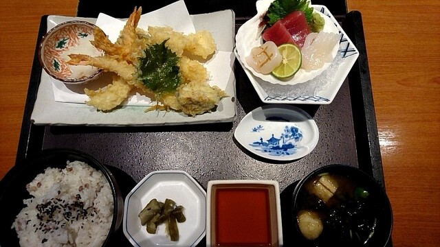 日替わりサービスランチ は リーズナブル 美味しい ご加護ある縁起の良い和食店 By 8番将軍 かごの屋 大口店 大口 和食 その他 食べログ