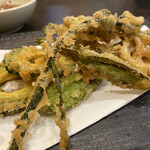 料理屋一刀 - 島野菜の天ぷら盛り合わせ