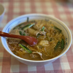 天理スタミナラーメン - スタミナラーメンの餃飯セット 950円
(スタミナラーメン)